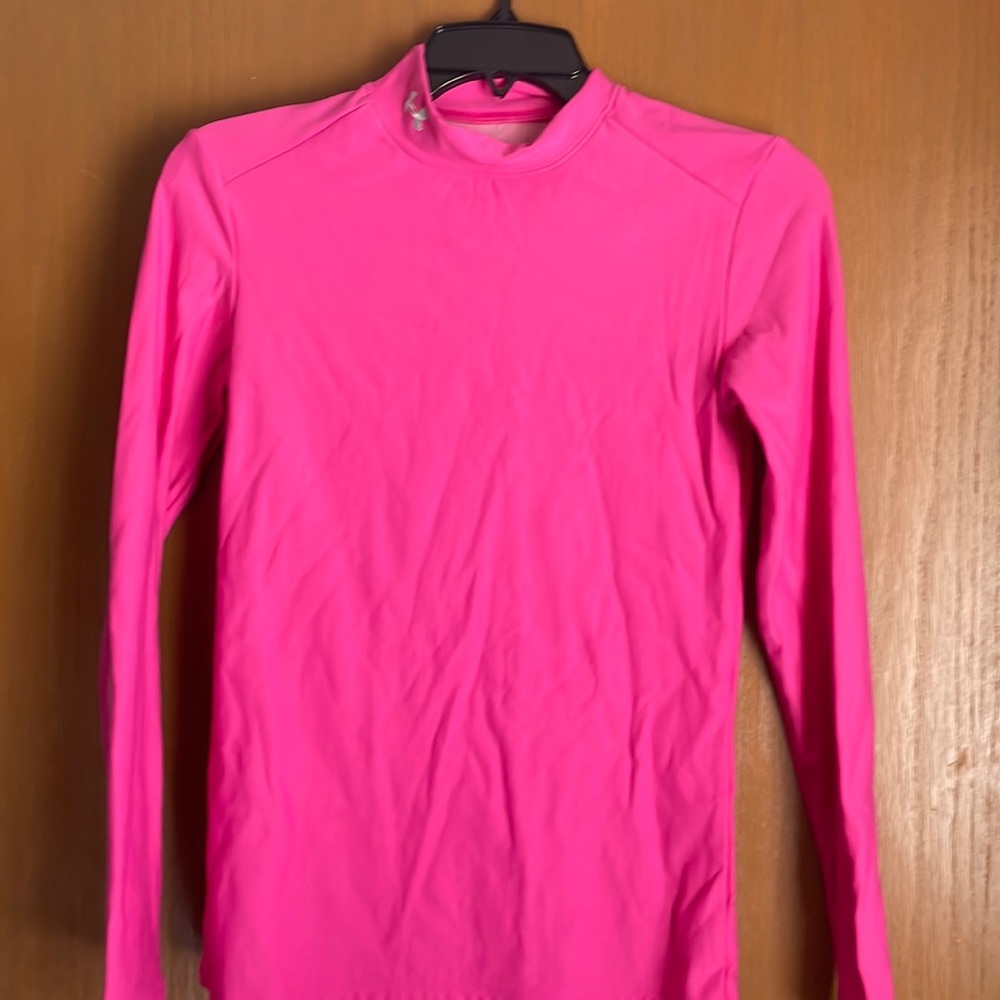 Pink Under Armour workout long wide enough